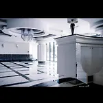 Hanza Tower De Lux Black Apartment *