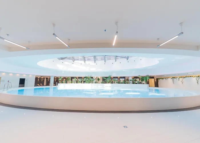 Hanza Tower De Lux Black *